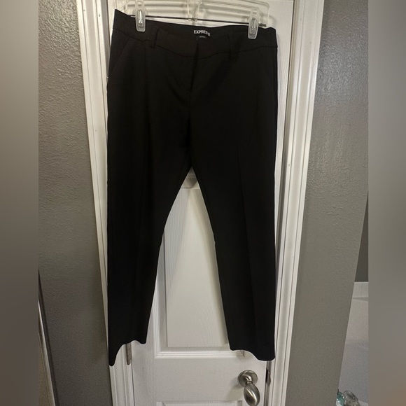 The cutest work pants🖤 - Picture 1 of 3